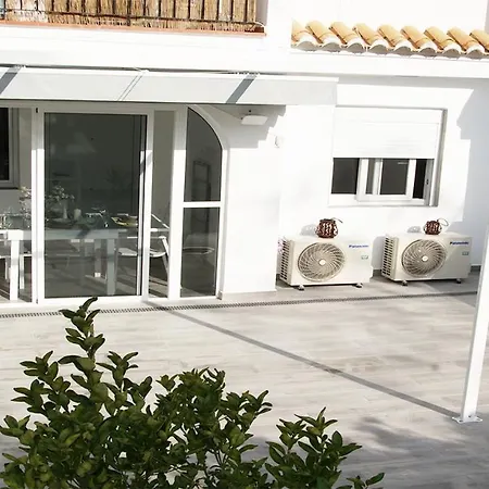 Luxury Costa Blanca Ground Floor ,stayorihuelacosta, Jardin 1#prp003 Torrevieja